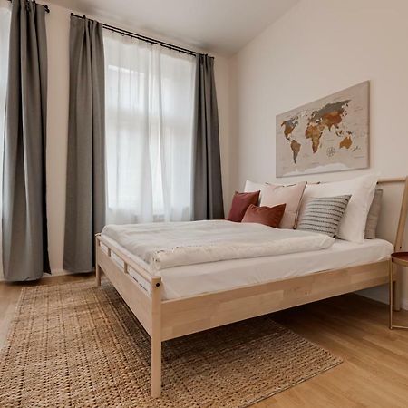 My Prague Apartments Stepanska Exterior photo