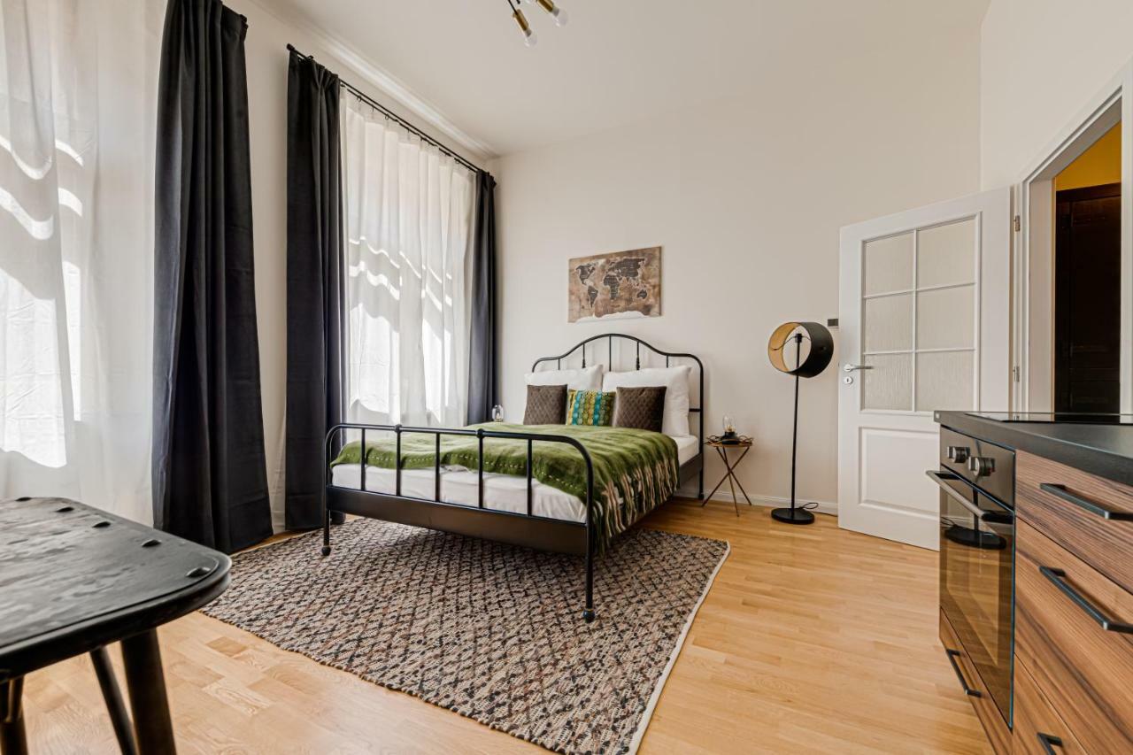 My Prague Apartments Stepanska Exterior photo